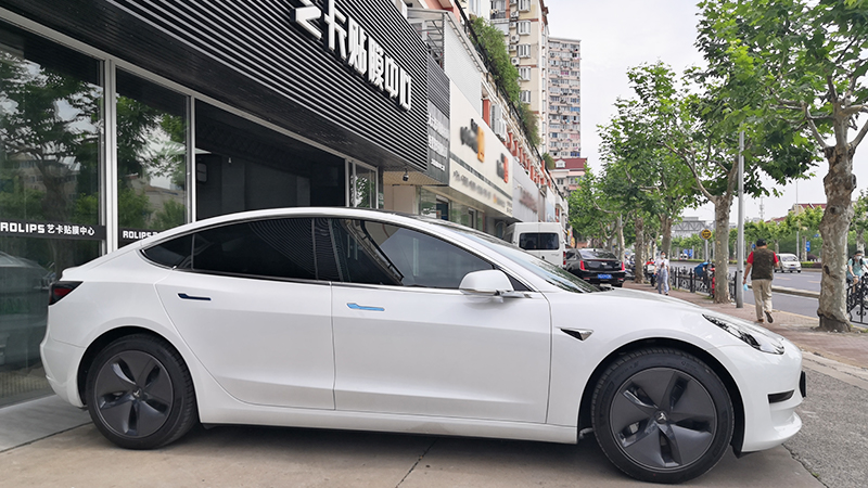 特斯拉Model 3为什么选择贴ROLIPS隐形车衣？